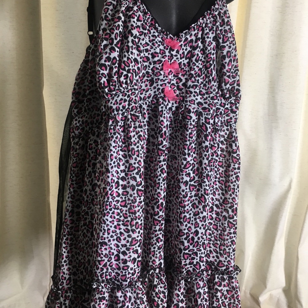 Cacique Intimates Babydoll Top. Printed size 22:24